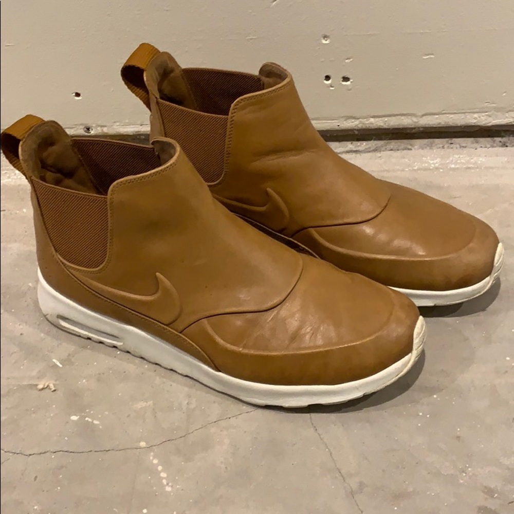 Nike leather boots